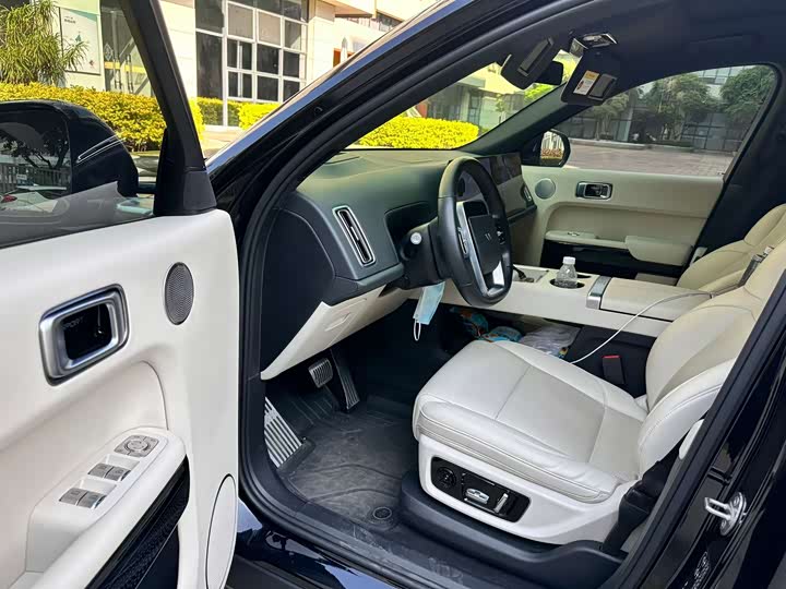 Фото 3 - LiXiang L9