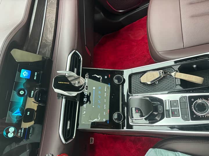 Фото 18 - Jetour X90