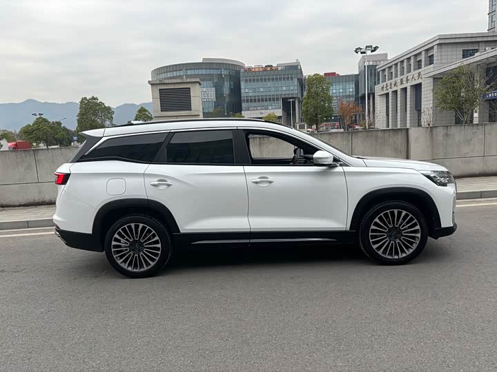 Фото 4 - Jetour X90