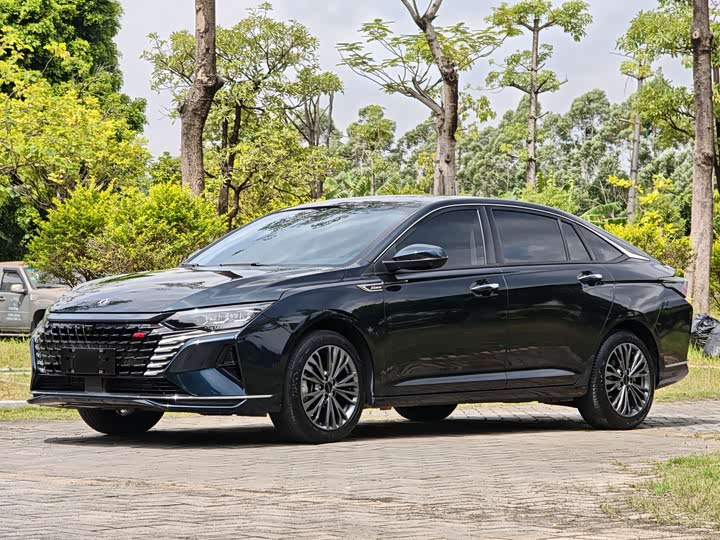 Фото 1 - Dongfeng Aeolus Yixuan Max