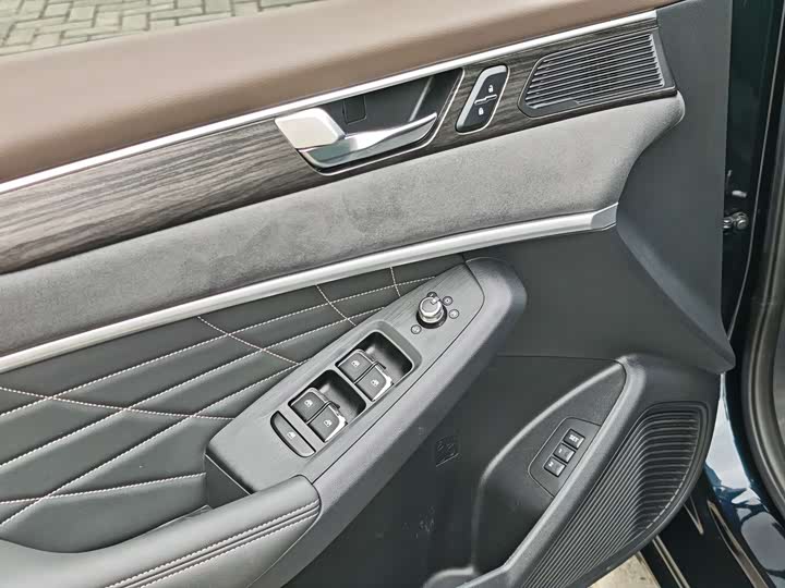 Фото 8 - Dongfeng Aeolus Yixuan Max