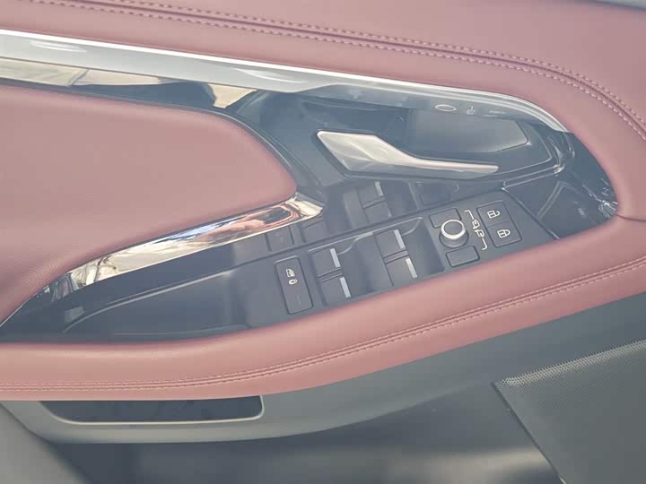 Фото 22 - Land Rover Range Rover Evoque L