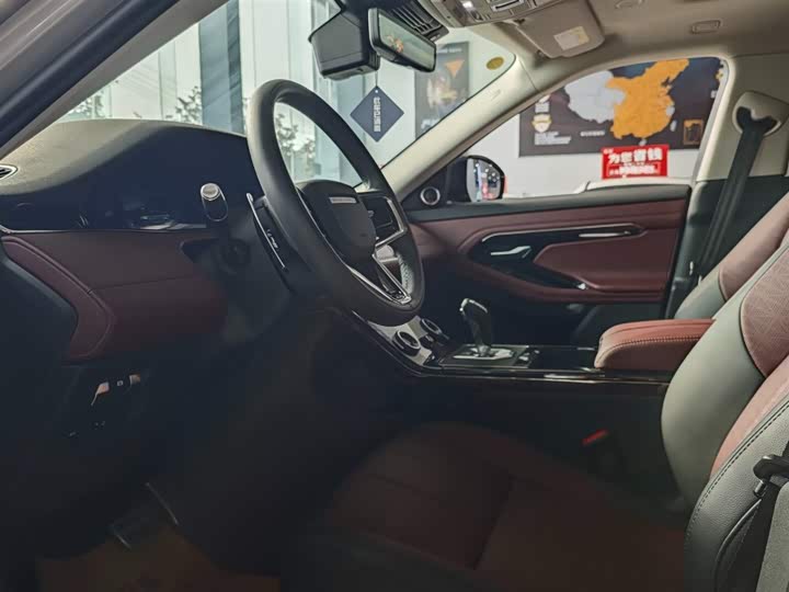 Фото 4 - Land Rover Range Rover Evoque L