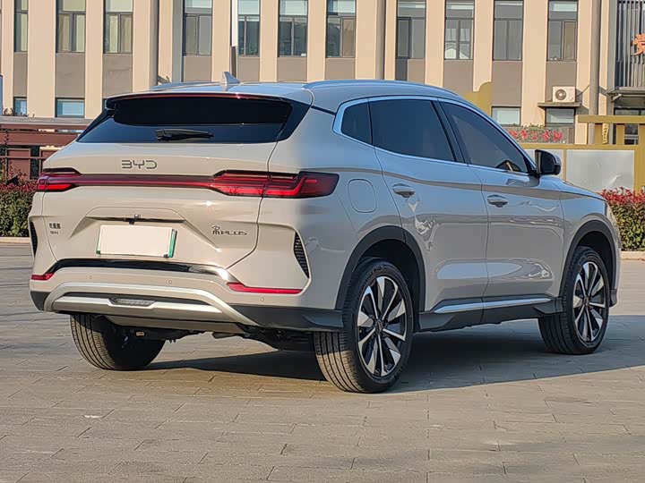 Фото 6 - BYD Song Plus Hybrid/EV