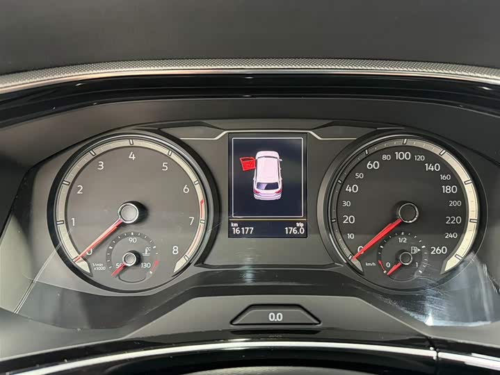 Фото 13 - Volkswagen Tayron