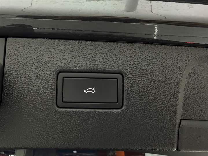 Фото 20 - Volkswagen Tayron