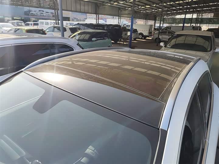 Фото 27 - Mercedes-Benz GLA-Class