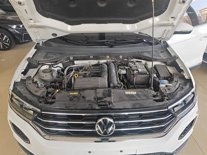 Фото 20 - Volkswagen T-Roc