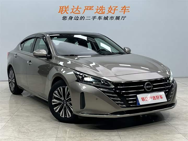 Фото 23 - Nissan Teana