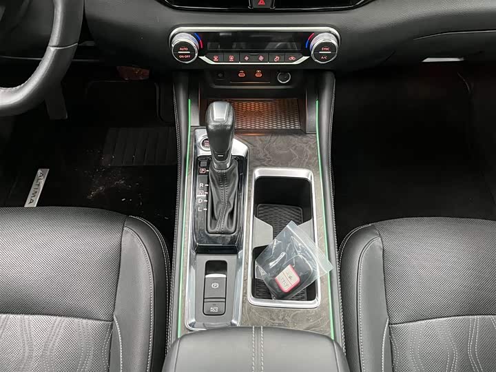 Фото 6 - Nissan Teana