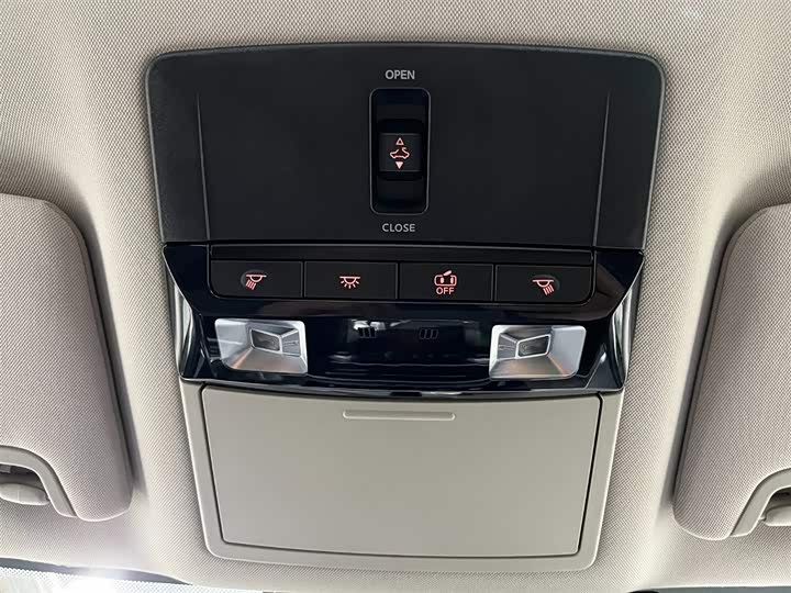 Фото 9 - Nissan Teana