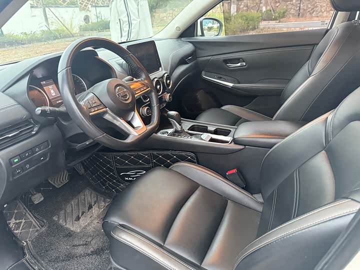 Фото 9 - Nissan Sylphy