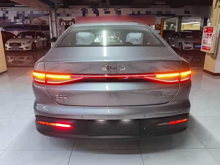 Фото 6 - BYD Seal 05 DM-i Hybrid