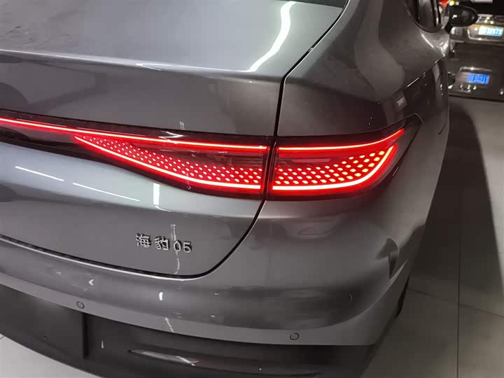 Фото 8 - BYD Seal 05 DM-i Hybrid