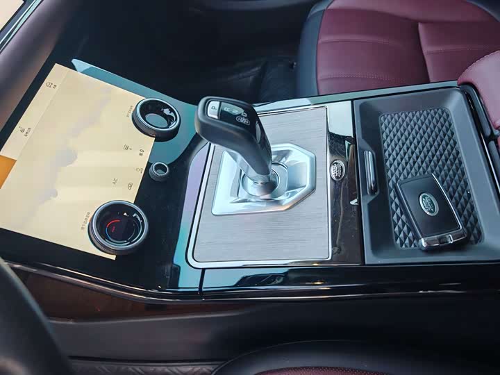 Фото 12 - Land Rover Range Rover Evoque L