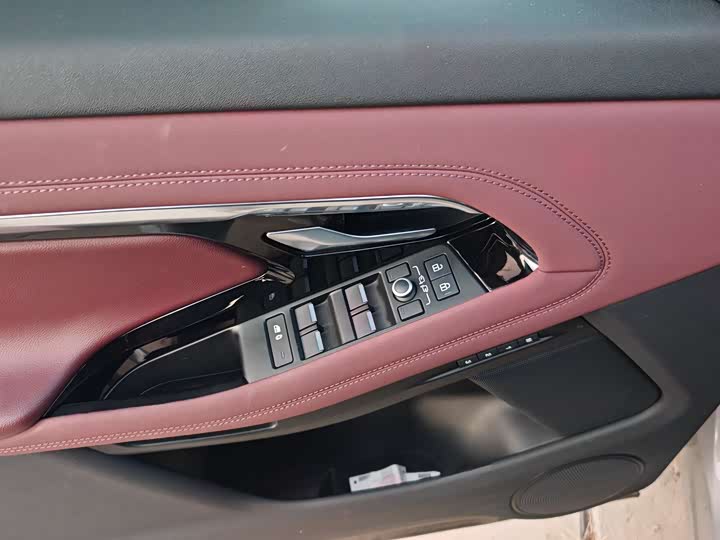 Фото 13 - Land Rover Range Rover Evoque L