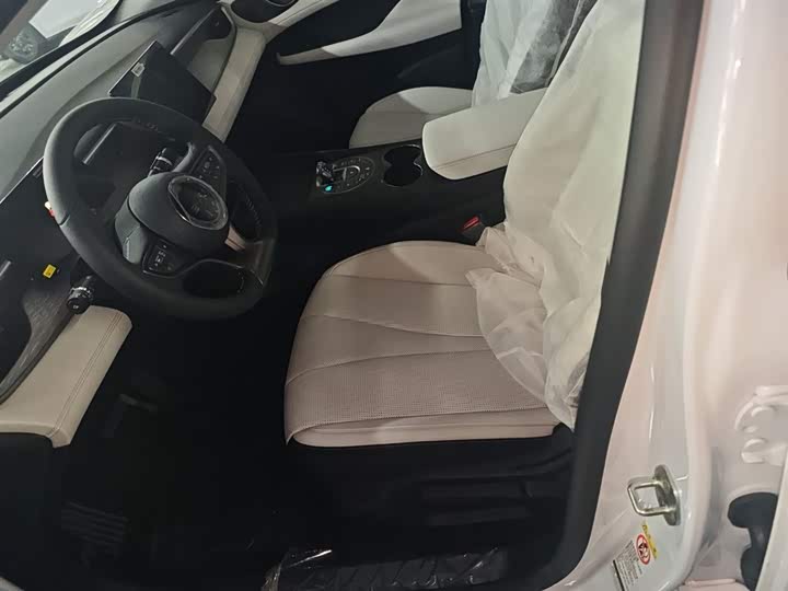 Фото 14 - BYD Seal 05 DM-i Hybrid