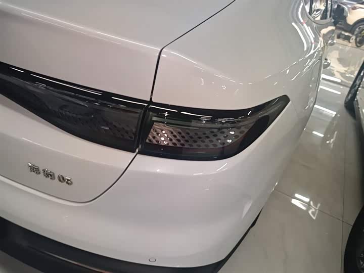 Фото 7 - BYD Seal 05 DM-i Hybrid