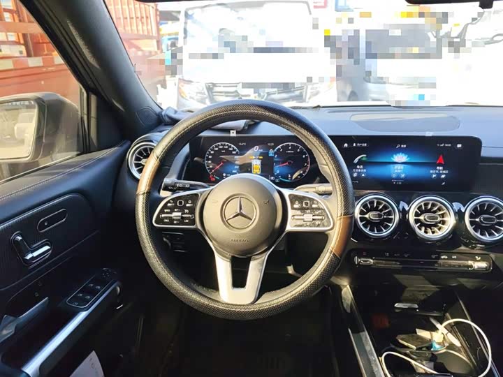 Фото 3 - Mercedes-Benz GLB-Class