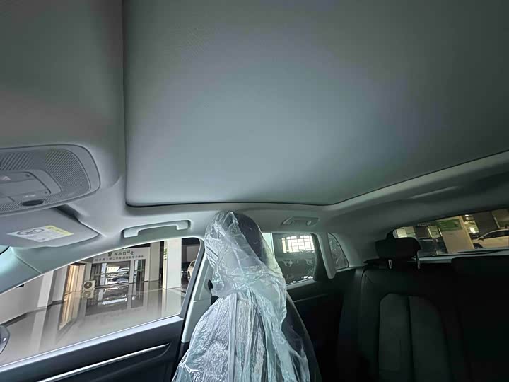 Фото 16 - Audi Q3