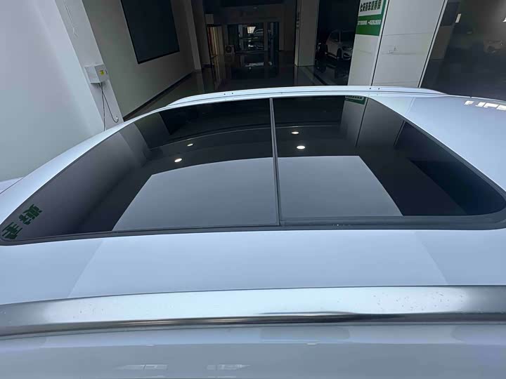 Фото 8 - Audi Q3