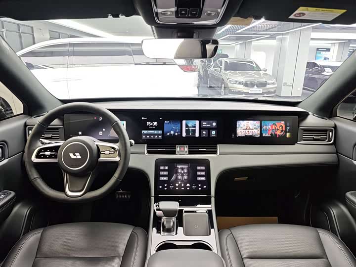 Фото 14 - LiXiang One