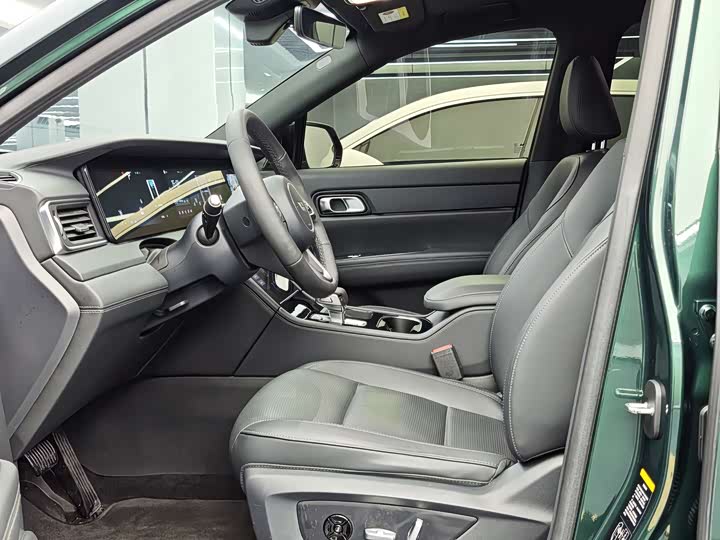 Фото 9 - LiXiang One