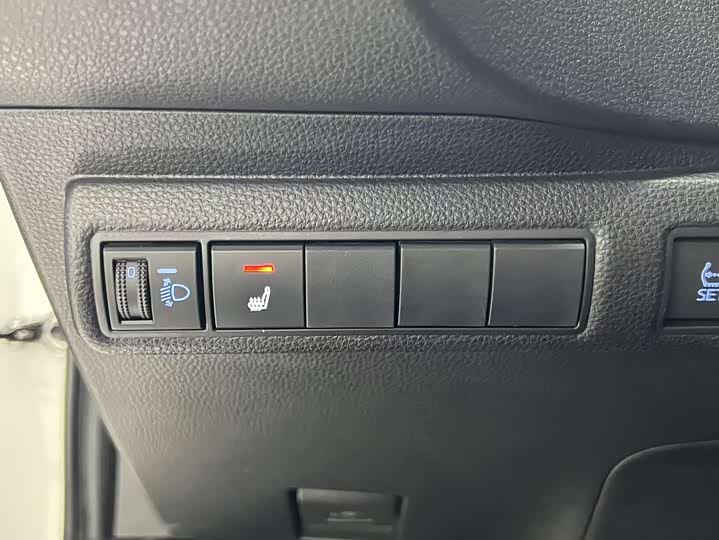 Фото 14 - Toyota Levin