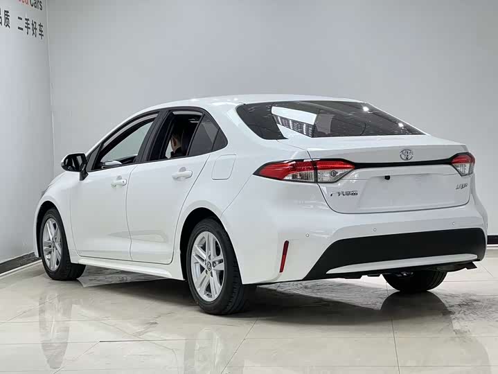 Фото 6 - Toyota Levin