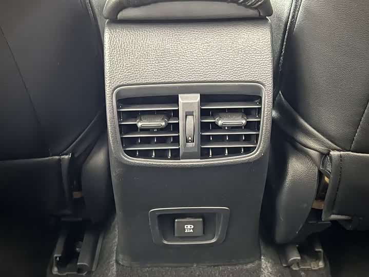 Фото 8 - Toyota Levin