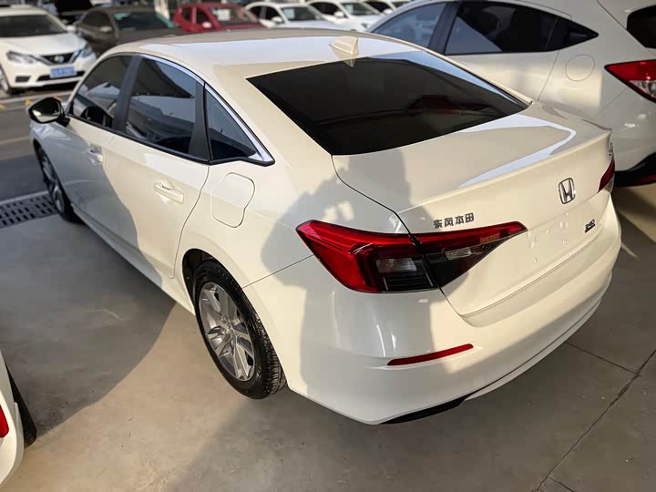 Фото 11 - Honda Civic