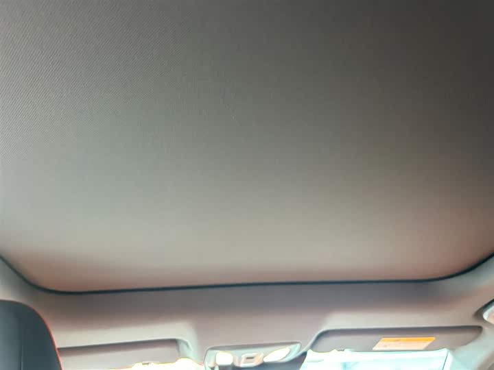 Фото 12 - Changan UNI-V