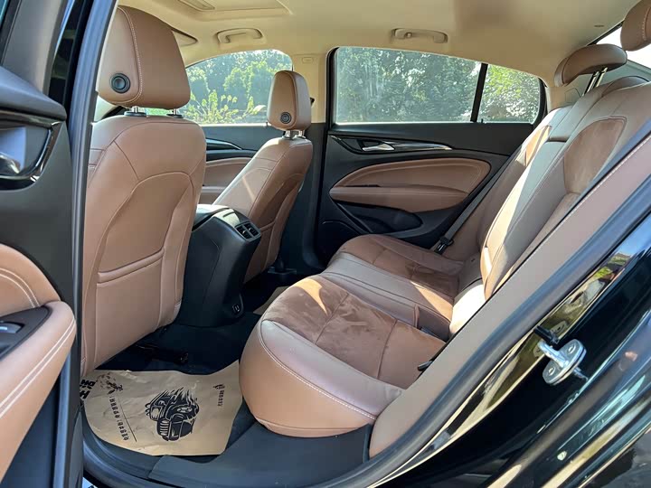 Фото 5 - Buick Regal