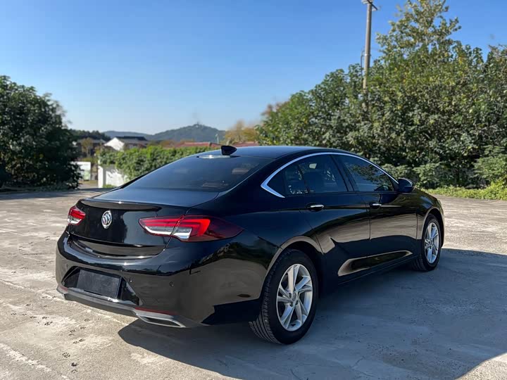 Фото 7 - Buick Regal