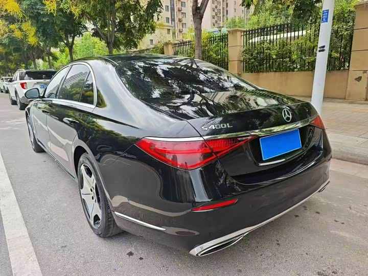 Фото 7 - Mercedes-Benz S-Class