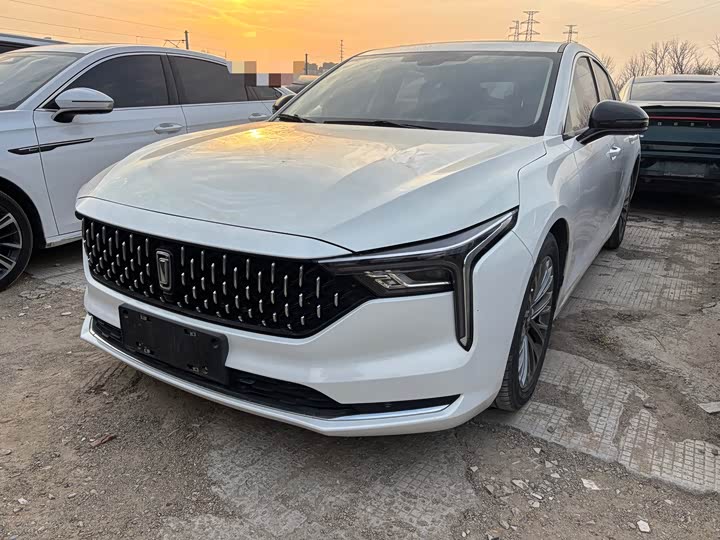 Фото 1 - Bestune B70