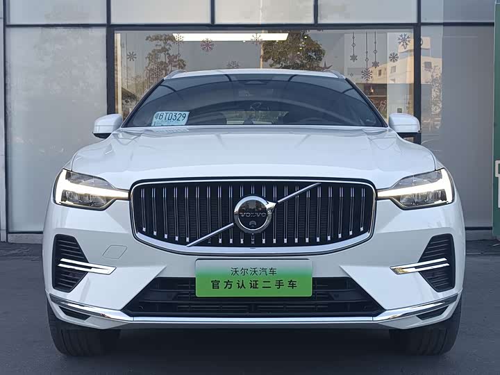 Фото 3 - Volvo XC60 Hybrid