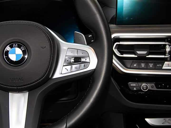 Фото 30 - BMW X3