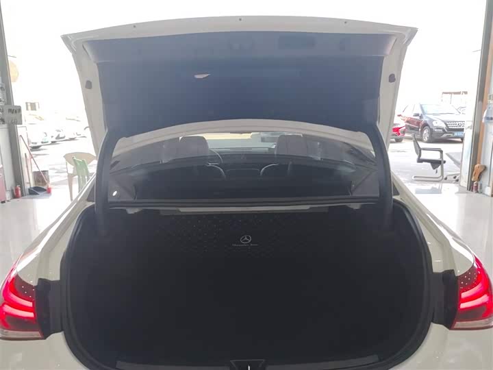 Фото 10 - Mercedes-Benz A-Class