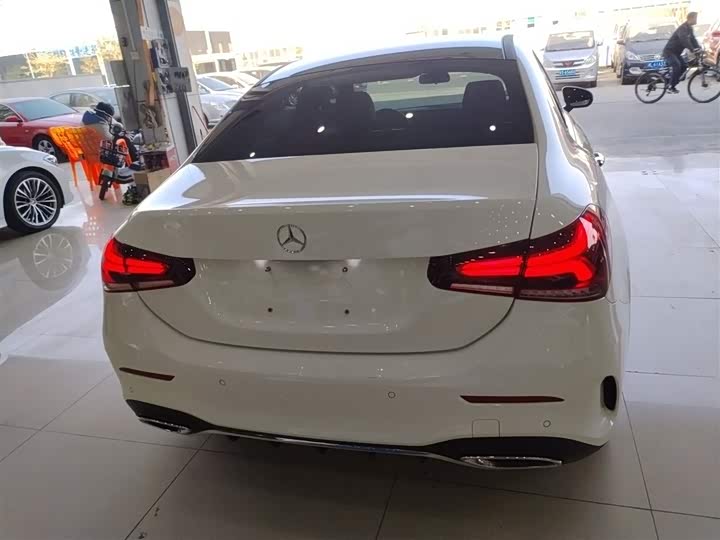 Фото 27 - Mercedes-Benz A-Class