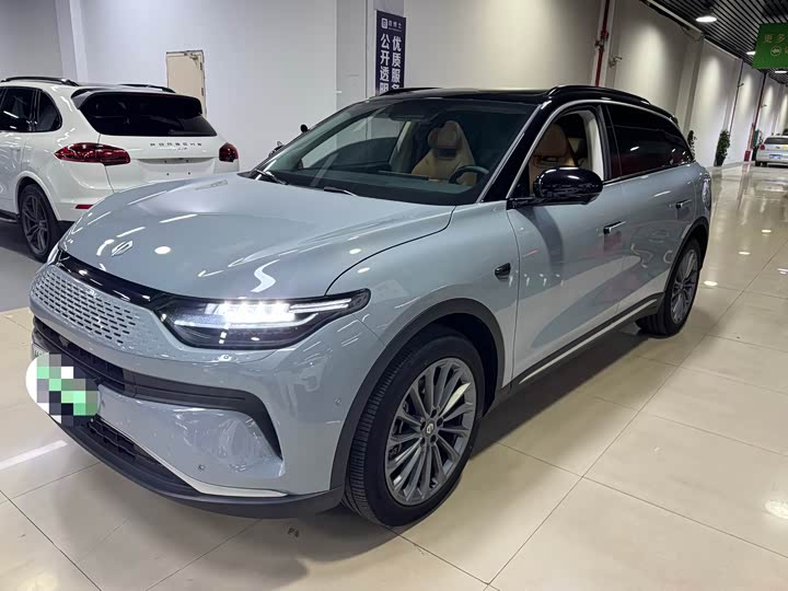 Фото 1 - Leapmotor C11