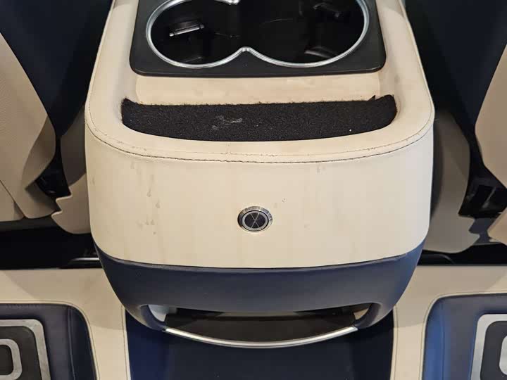 Фото 20 - Mercedes-Benz Vito