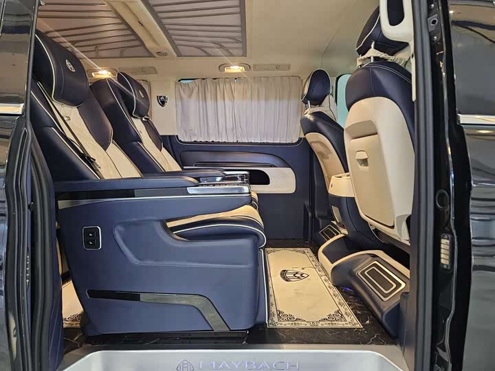 Фото 21 - Mercedes-Benz Vito