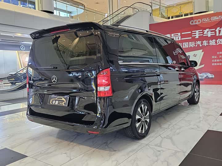 Фото 27 - Mercedes-Benz Vito