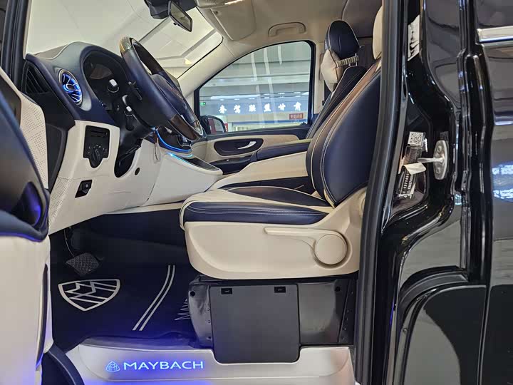 Фото 6 - Mercedes-Benz Vito