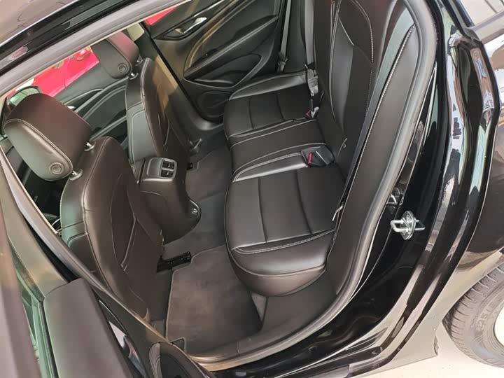 Фото 17 - Buick Regal