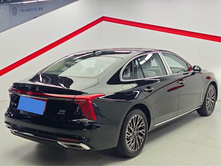 Фото 4 - Hongqi H5