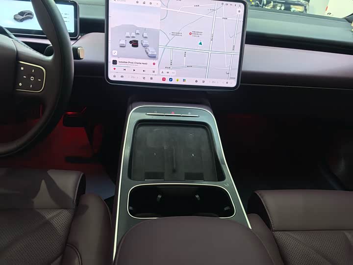 Фото 7 - Nio ET5T