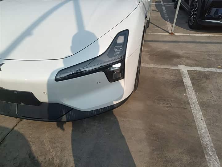 Фото 24 - XPeng Mona M03