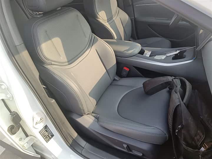 Фото 25 - XPeng Mona M03